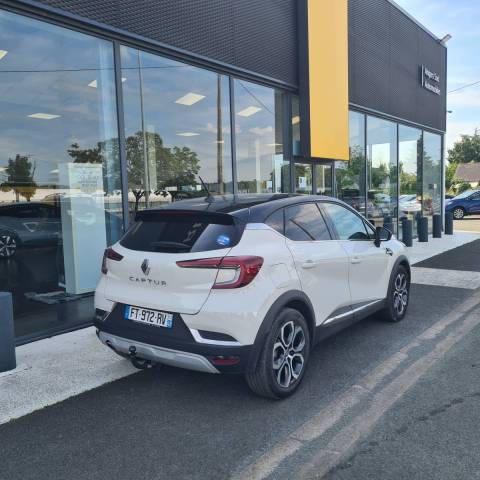 RENAULT CAPTUR II 